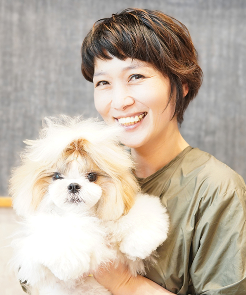 八木田 桃子 氏